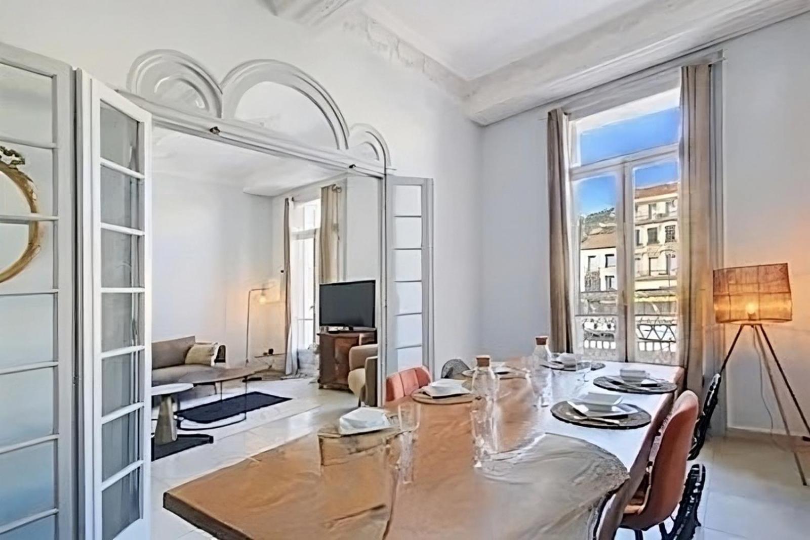 Le Cadre Royal Avec Piscine Appartement