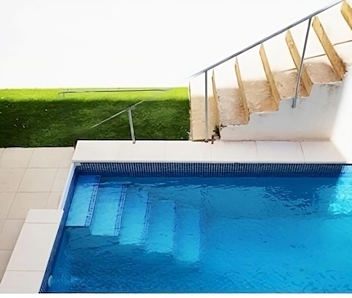 Le Cadre Royal Avec Piscine Apartment